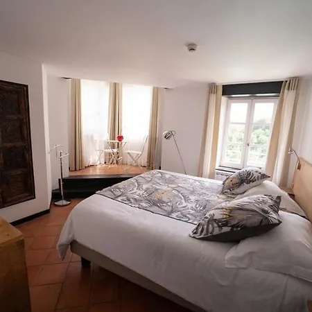 Château De Longcol 4* La Fouillade