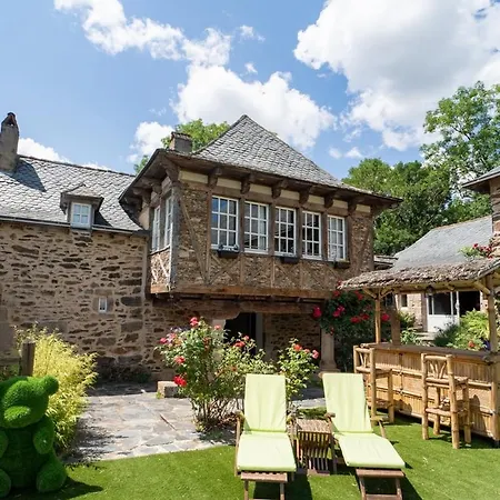 Château De Longcol 4* La Fouillade