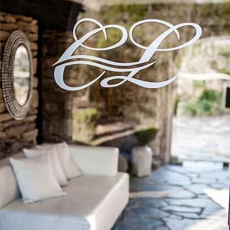 Hotel Chateau De Longcol 4*