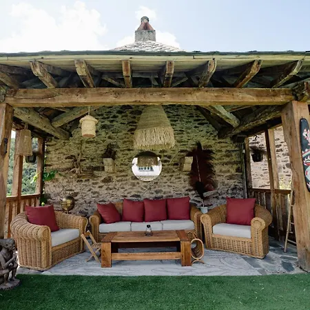 拉昂克尔城堡酒店